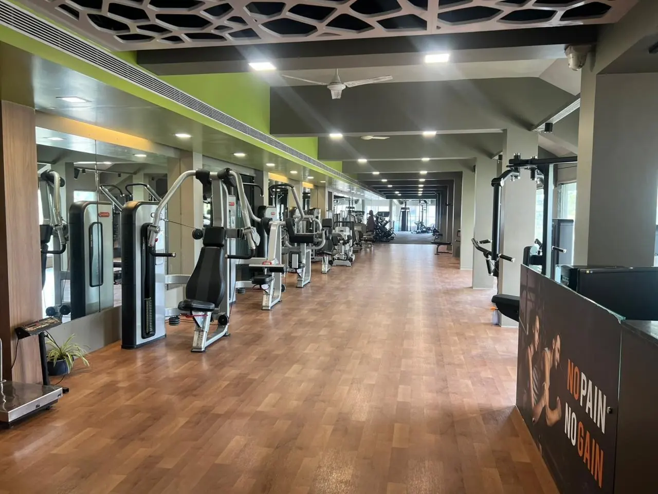 Vala's Gym, Vastrapur